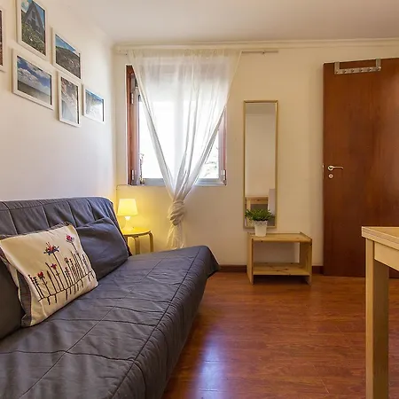 Principe Real I By Homing Apartamento